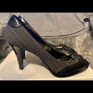 Style&CO grey pinstripe black patent leather pumps